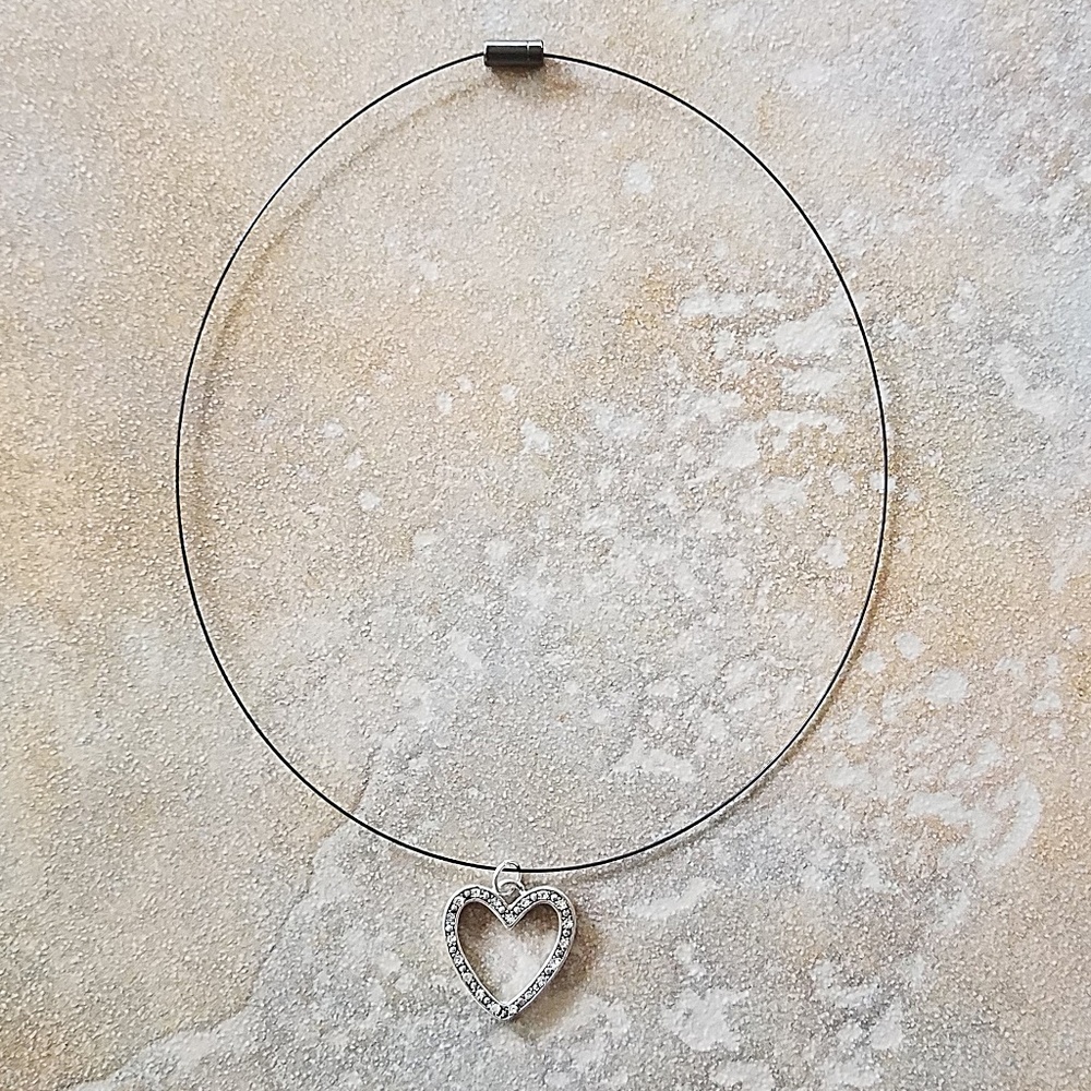 Silver Heart Rhinestone Necklace 18”